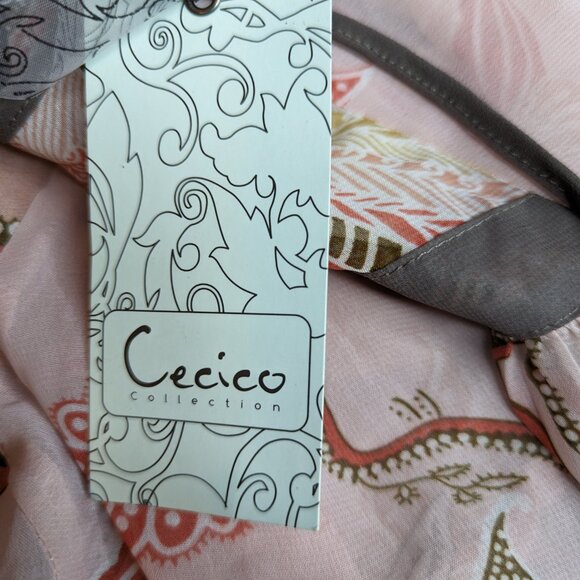 Cecico Collection Sheer Floral/Paisley Top Size Small NWT - Picture 9 of 13